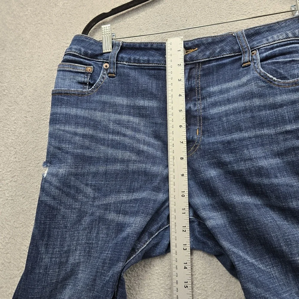 American Eagle Outfitters *please carefully
